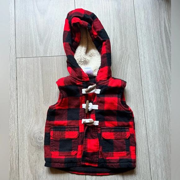 CARTER'S Buffalo Red & Black Plaid Check Vest Sherpa Hood Lining Pockets 6M - Picture 1 of 5